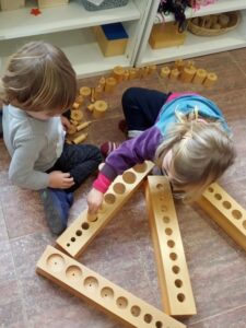 Ambientes preparados y materiales manipulativos - Mayrit Escuela Activa