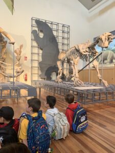 En Mayrit salimos mucho de la escuela, lo llamamos Mayrit más allá de Mayrit