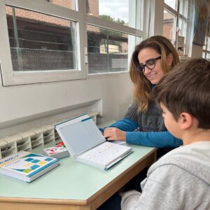 Zuriñe Zarandona - psicóloga en Mayrit Escuela Activa